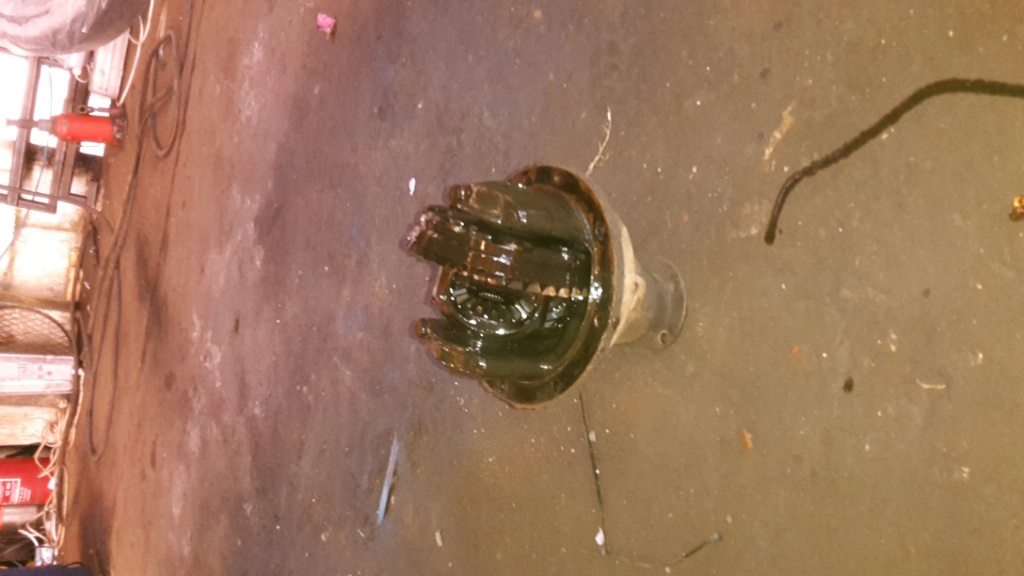 Old diff on floor