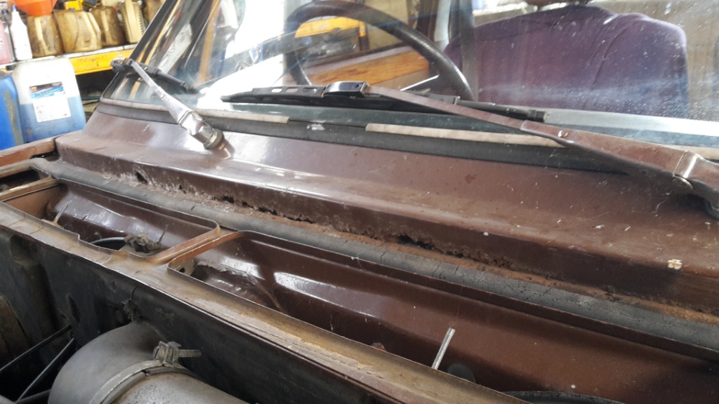 Rusted all the way along