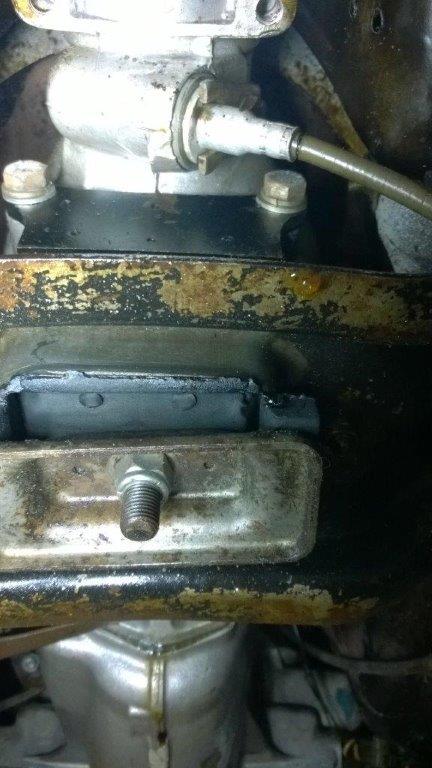 gearbox mount 2.jpg