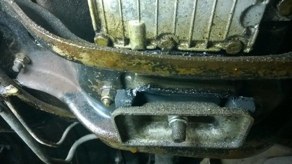 gearbox mount 7.jpg