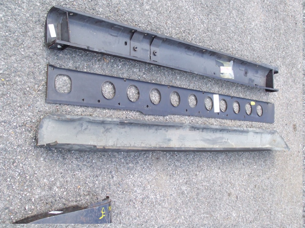 Sill inner, reinforcer and outer