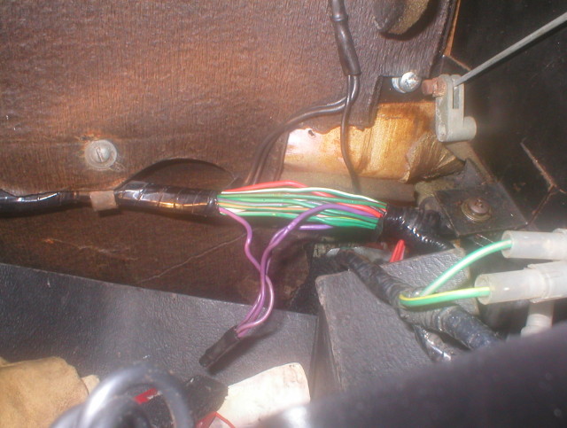 wiring untaped2.JPG