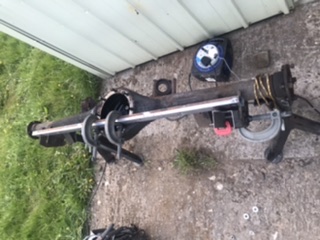 Outer mounts and main bar clamped to the axle pre-weld