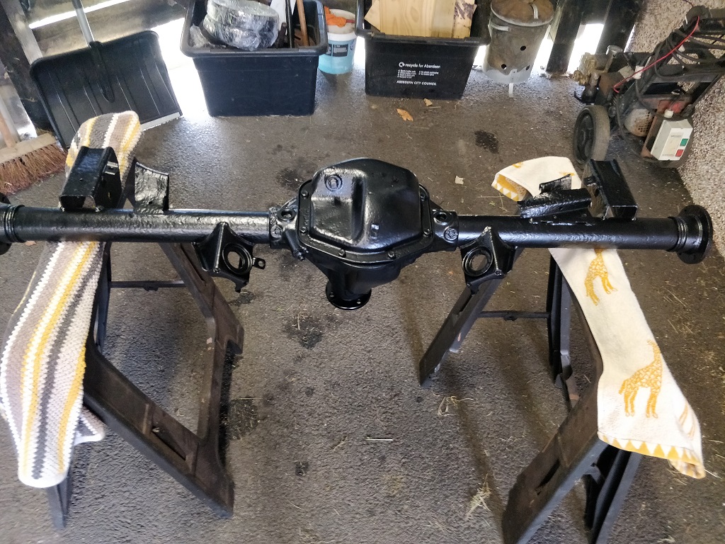 Srpint rear axel - Powder coated.jpg