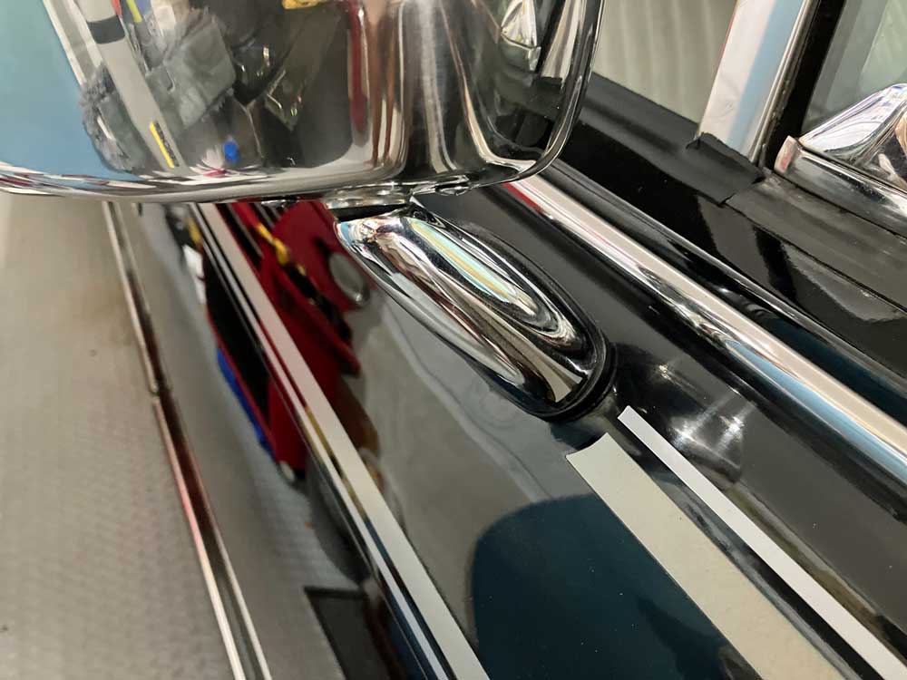 Mirror Fitted