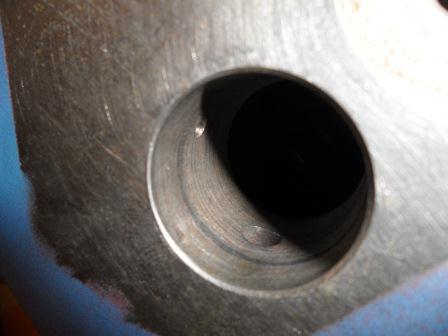 oilhole1.jpg