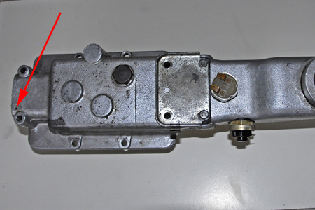 20130312-4061Ptw HU5000 Gearbox cover.jpg