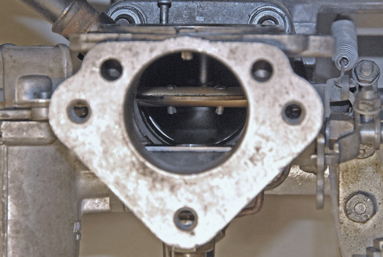 20130514-4110Pw Rear carburettor.jpg