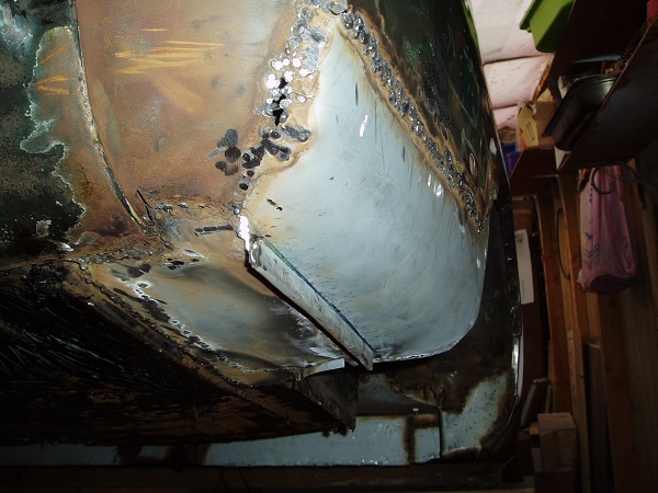 The off-side lower wing repair and strengthening. Will be filled later when I do the outer panel refurb.