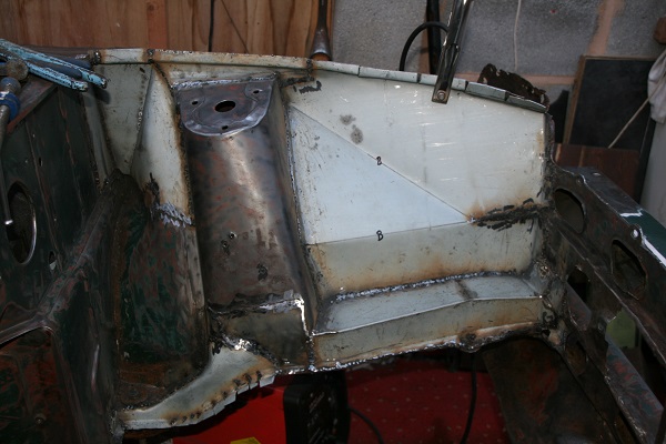 Passengers inner wing, which is finished, just needing tidying up of my welding.
