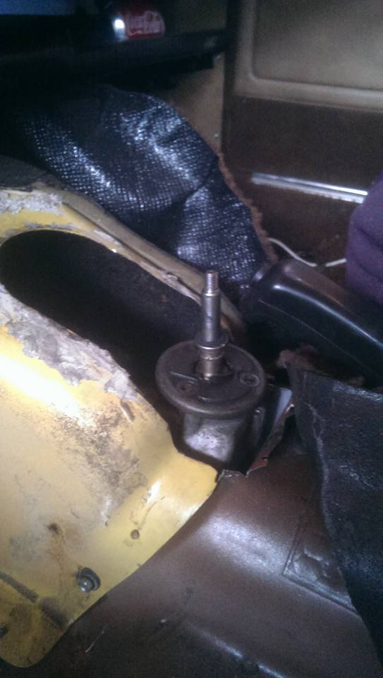gearstick stub fitted to take measurements