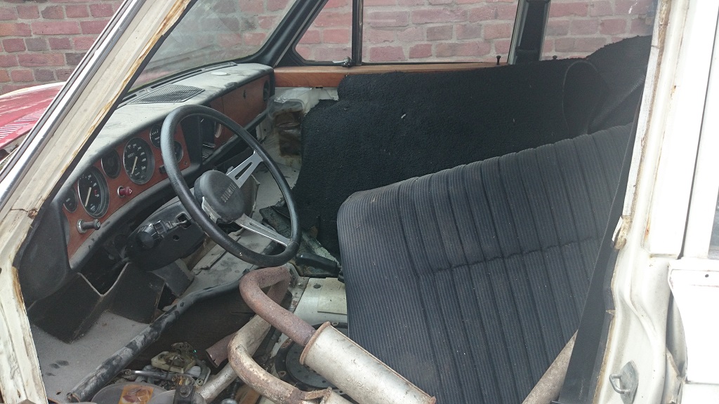 All the parts piled up inside the car !