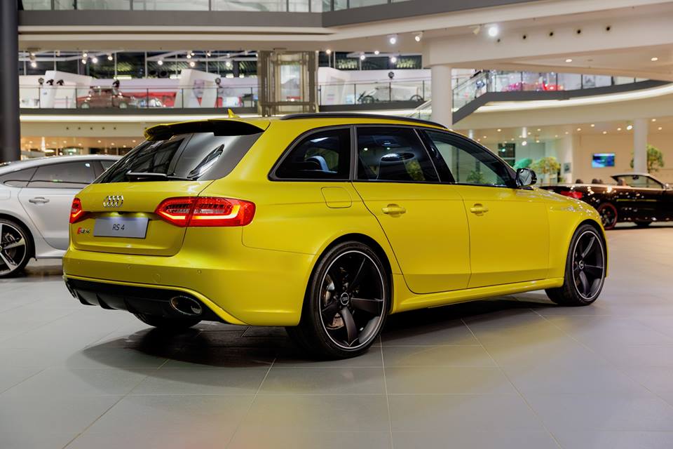 Audi-RS4-Avant-Austin-Gelb-004.jpg